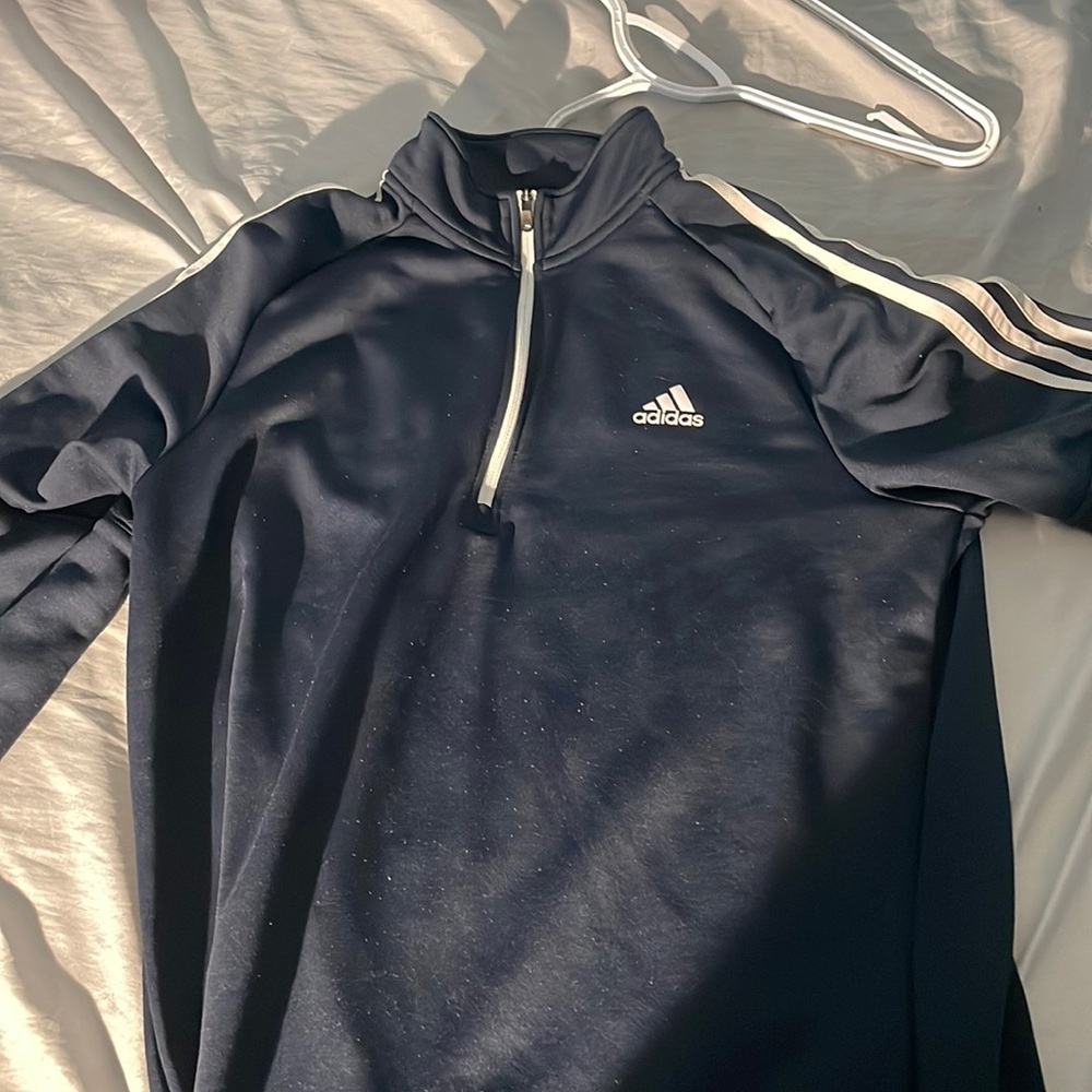 Size medium used